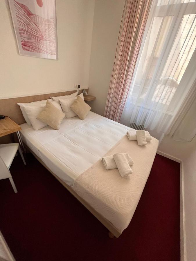 Azurene Royal Hotel Cannes Luaran gambar