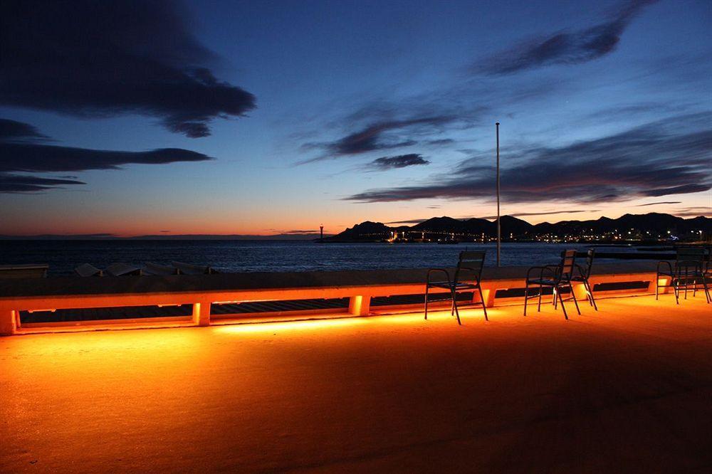 Azurene Royal Hotel Cannes Luaran gambar